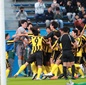 東海大相模が大会2連覇中の日大藤沢をPK戦の末に下し初の決勝進出